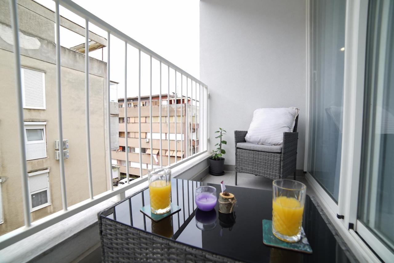Simon'S Apartment Задар Екстериор снимка